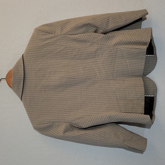 EXPRESS DESIGN STUDIO Button Up Blazer 12 - Picture 3 of 8